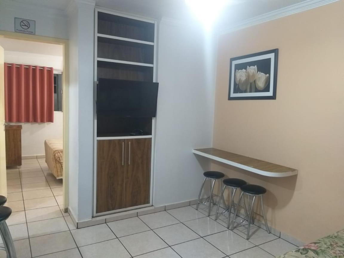 Diroma Fiori Apartman Caldas Novas Kültér fotó