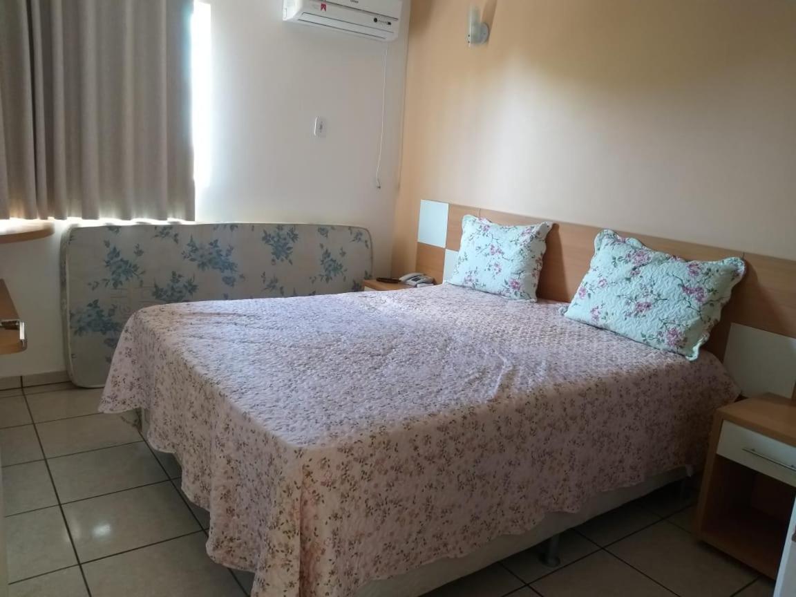 Diroma Fiori Apartman Caldas Novas Kültér fotó