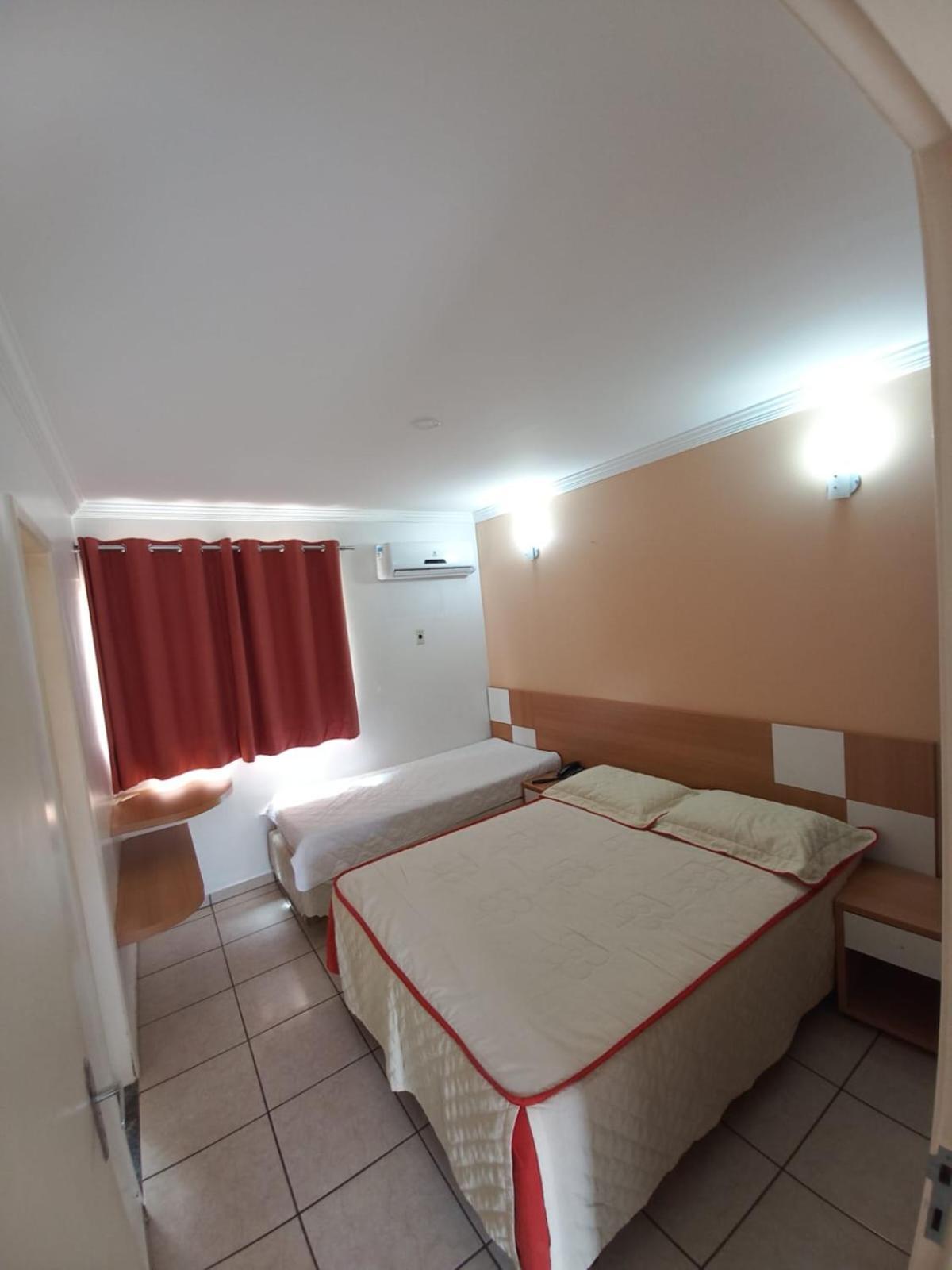 Diroma Fiori Apartman Caldas Novas Kültér fotó
